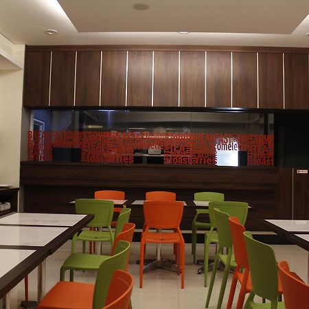 Bella Vita Hotel Kupang (East Nusa Tenggara) Exterior foto