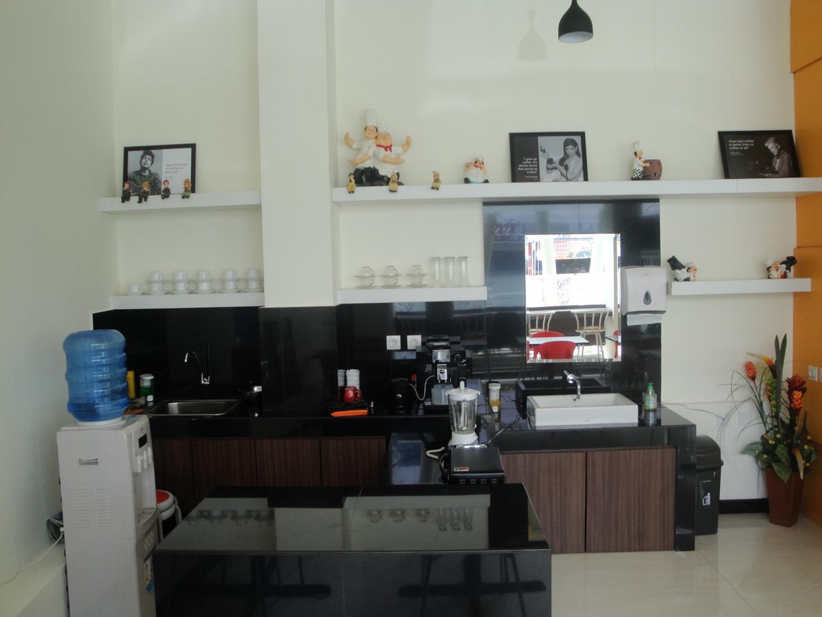 Bella Vita Hotel Kupang (East Nusa Tenggara) Exterior foto